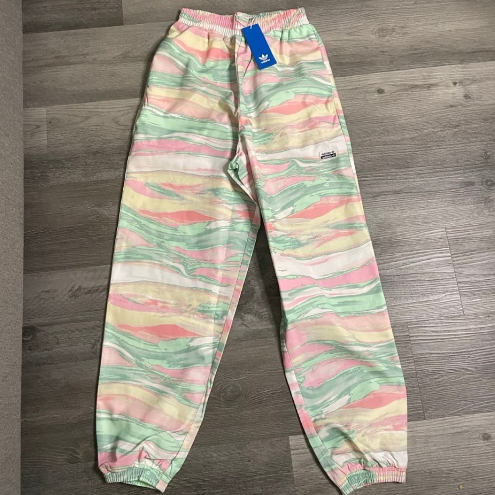 NWT Adidas Swirl Track Athletic Jogger Pants Elastic Ankle & Waist- Pockets